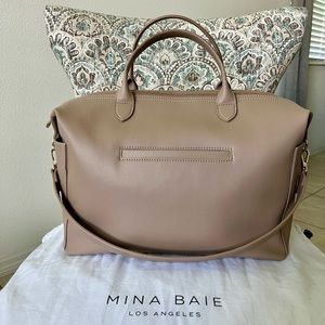 Mina Baie Emmy Midi